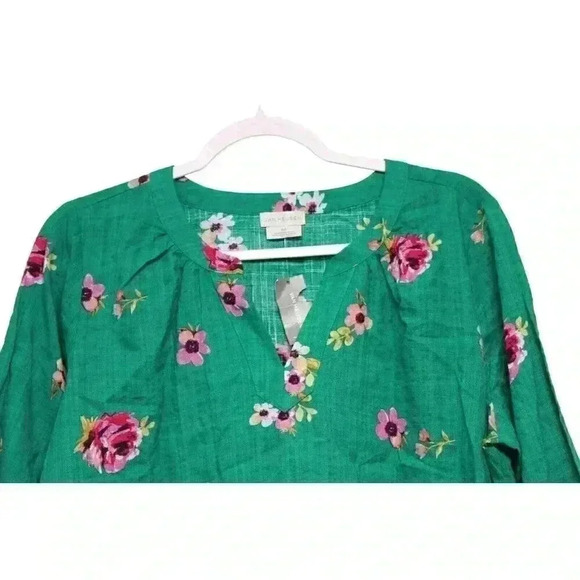 NWT Van Heusen Blouse Womens Size Medium Kelly Green Floral Cotton Tunic V-Neck - Picture 2 of 11